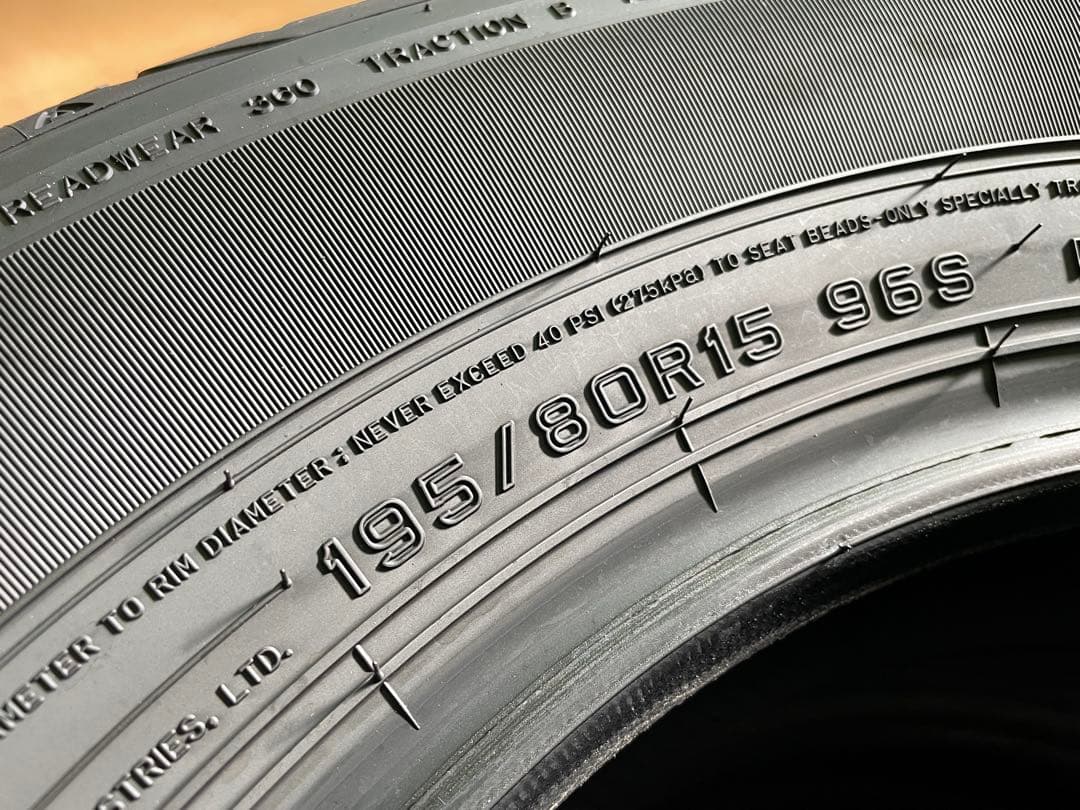 本州内送料無料 ジムニー シエラ 195/80R15 25年製 新車外し タイヤ
