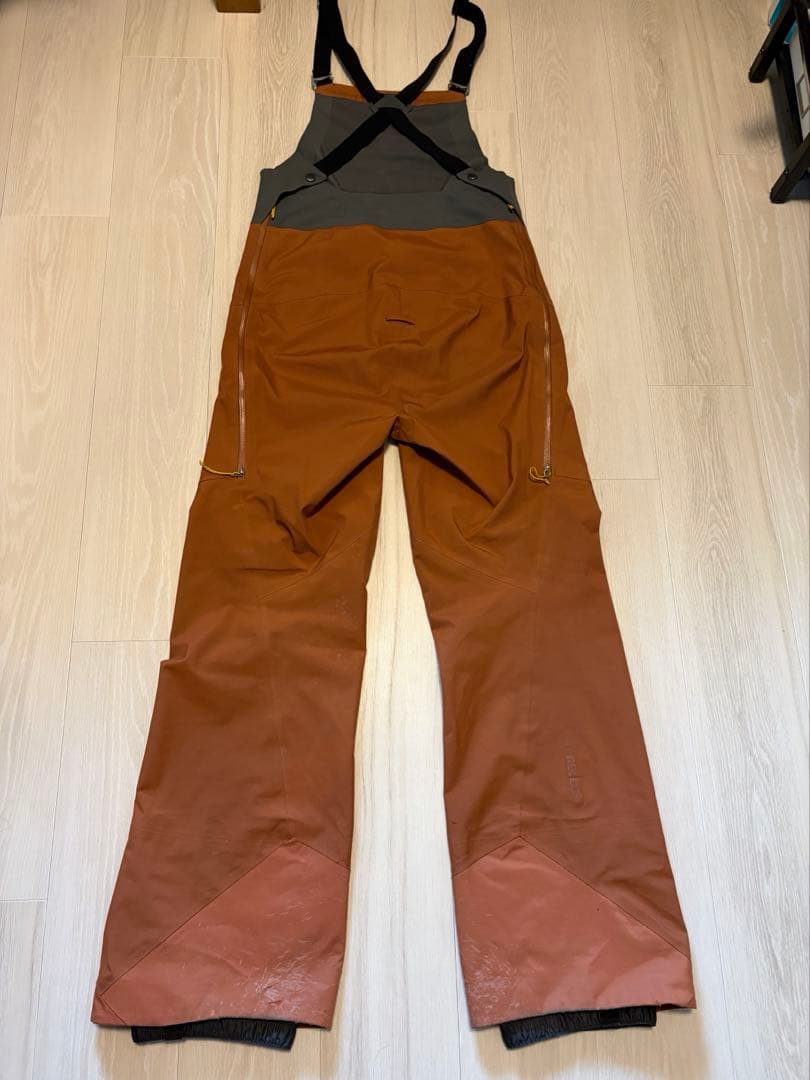 patagonia スノードリフター・ビブ ビブパンツ