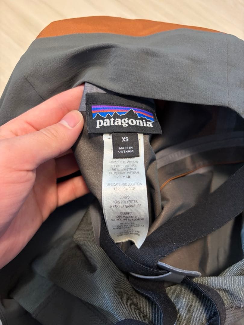 patagonia スノードリフター・ビブ ビブパンツ