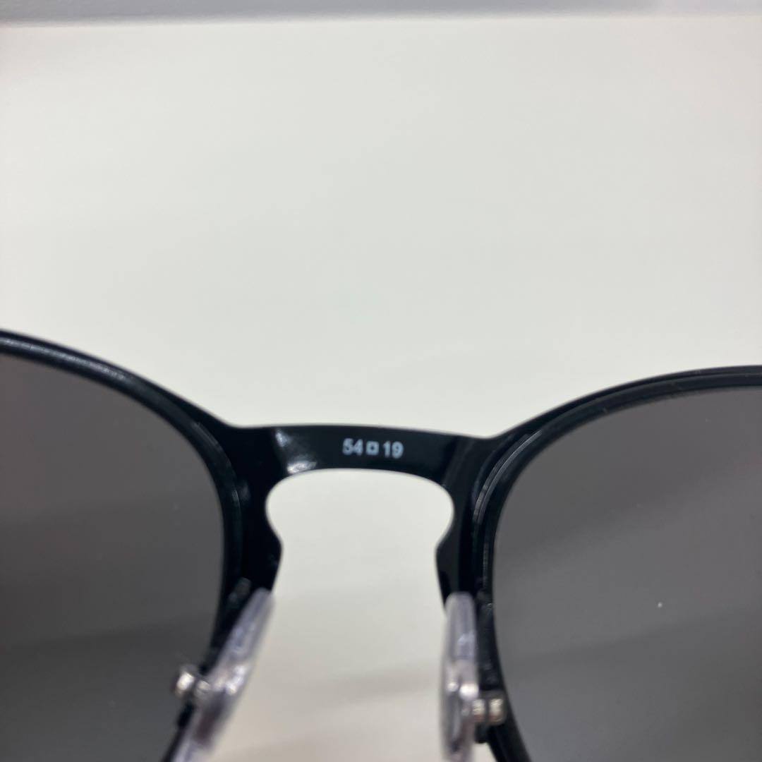 レイバン（Ray-Ban）の「ERIKA L RB3539」