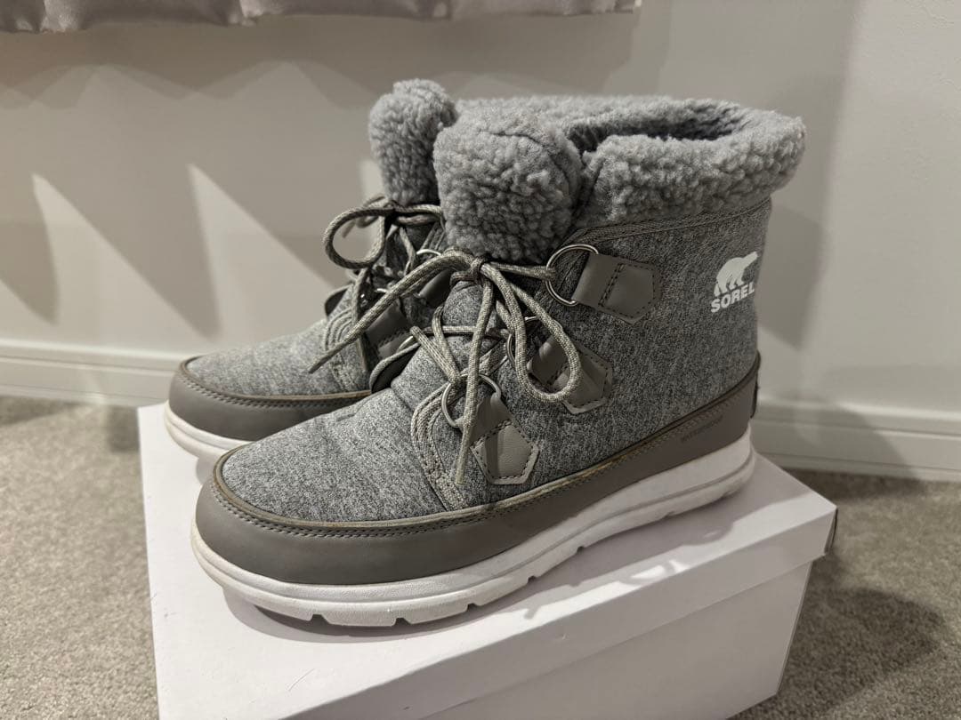 SOREL グレー 冬用ブーツ