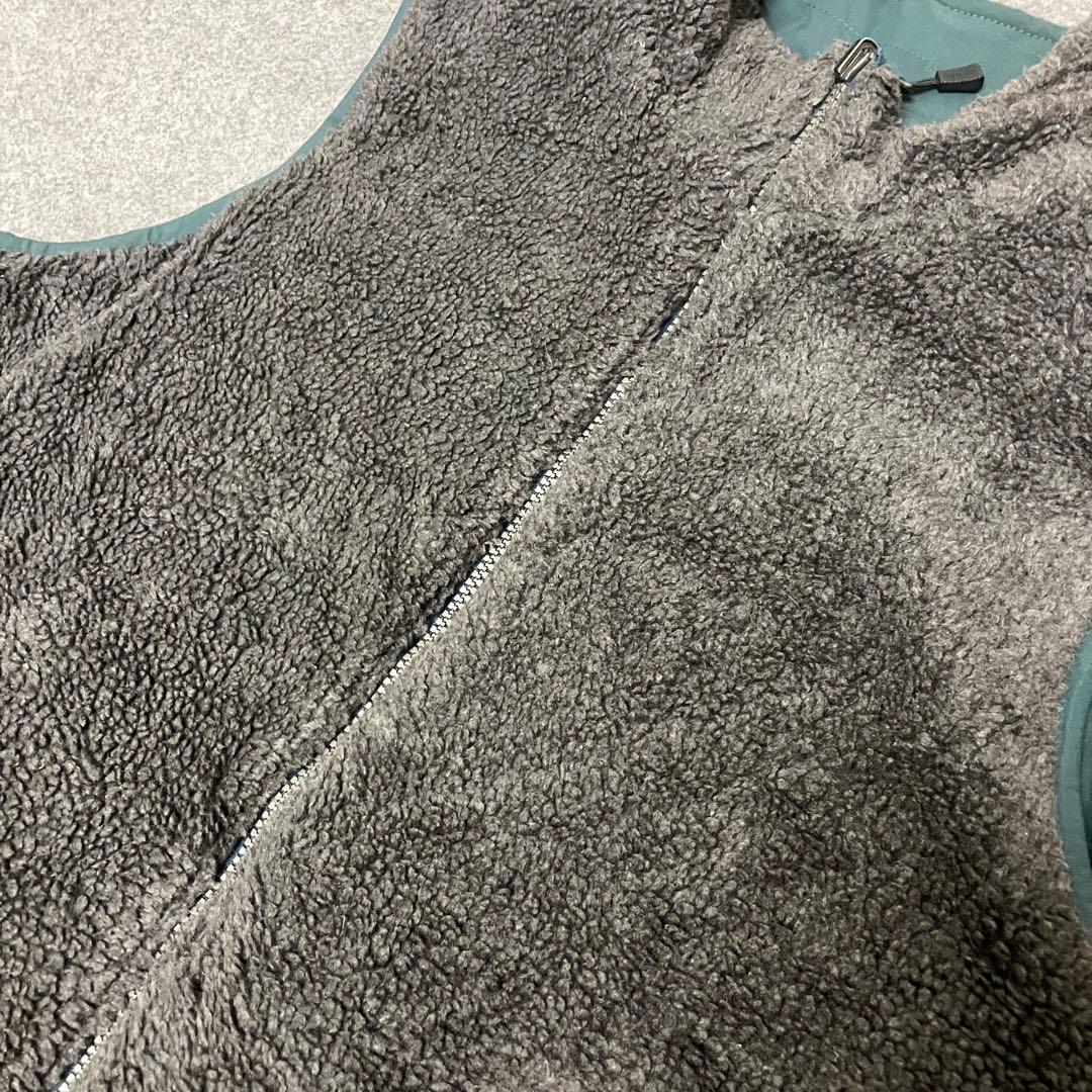 P2677 Carhartt リバーシブル　ベスト　ナイロン　フリース