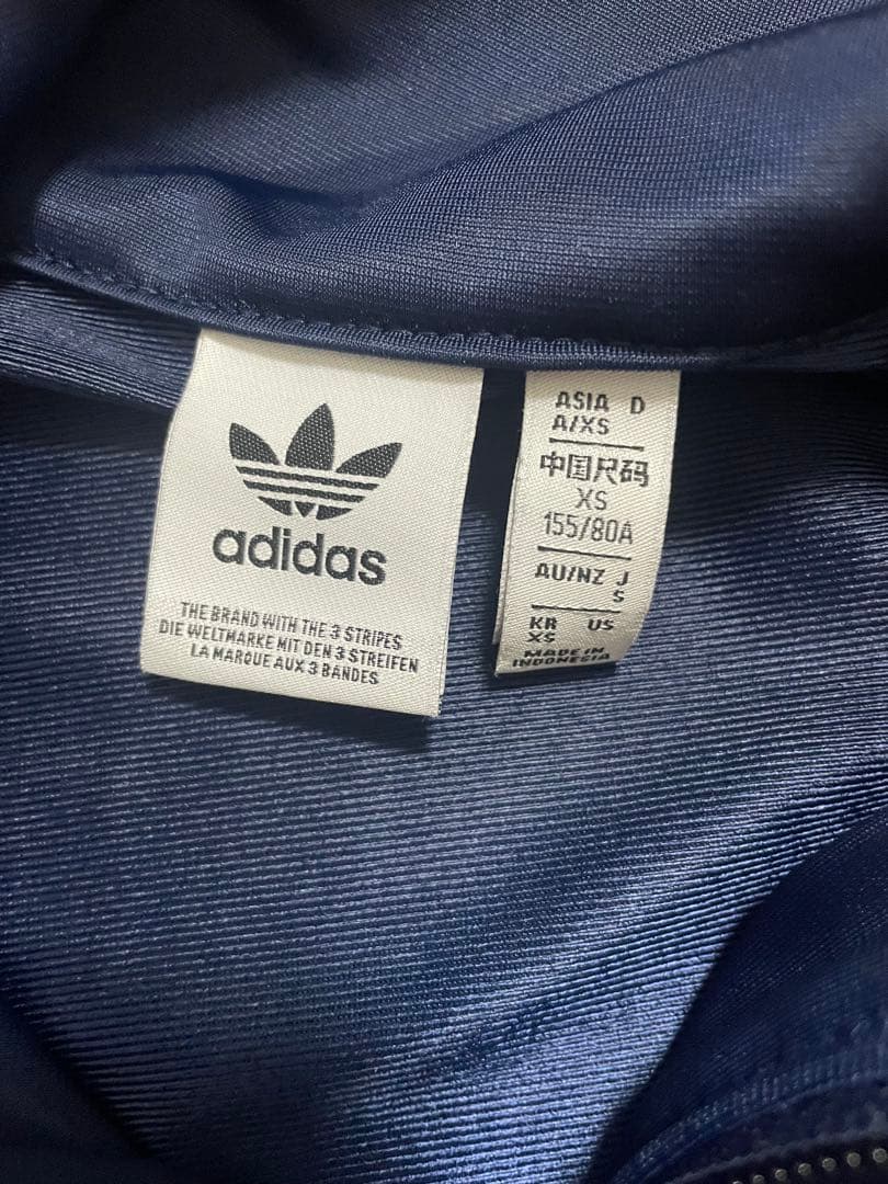 adidas ネイビー トラックジャケット　XS