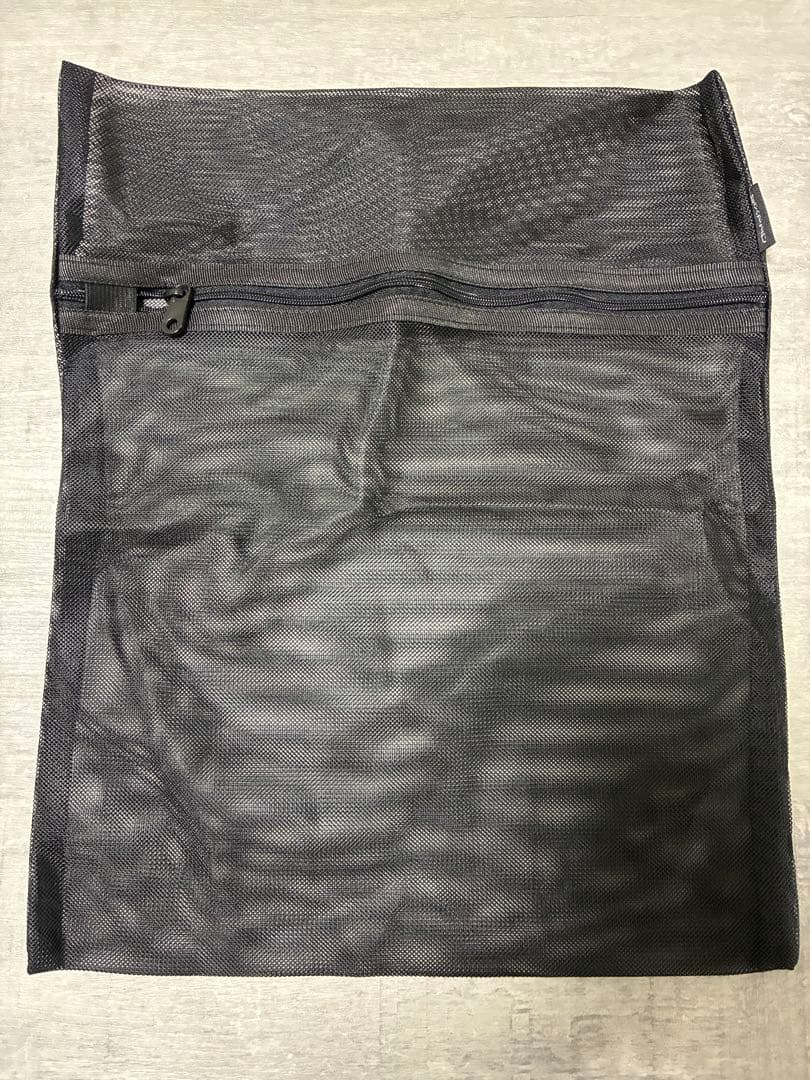 SIXPAD Powersuit Lite Mサイズ 収納ケース他備品完備