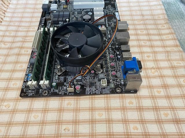 CPU Core i7-3770K + Z77 + DDR3 8GB