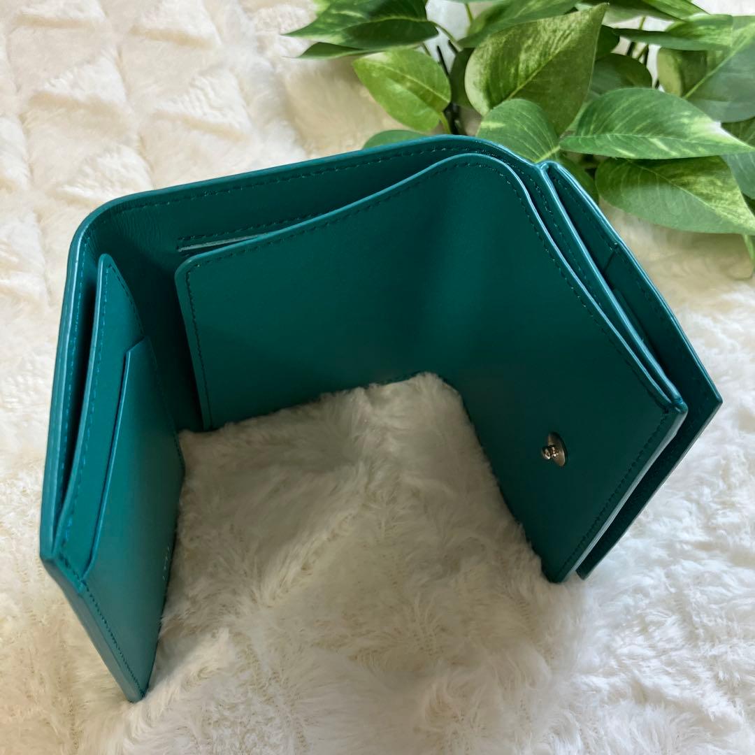 【未使用品】ITTI 人気色エメラルドカラー三つ折り財布CRISTY VERY