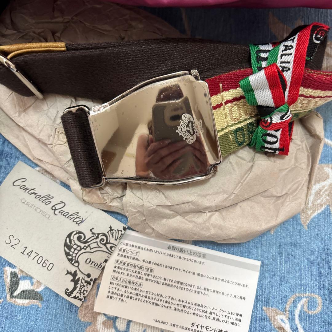 Orobianco ワインレッド ボディバッグ