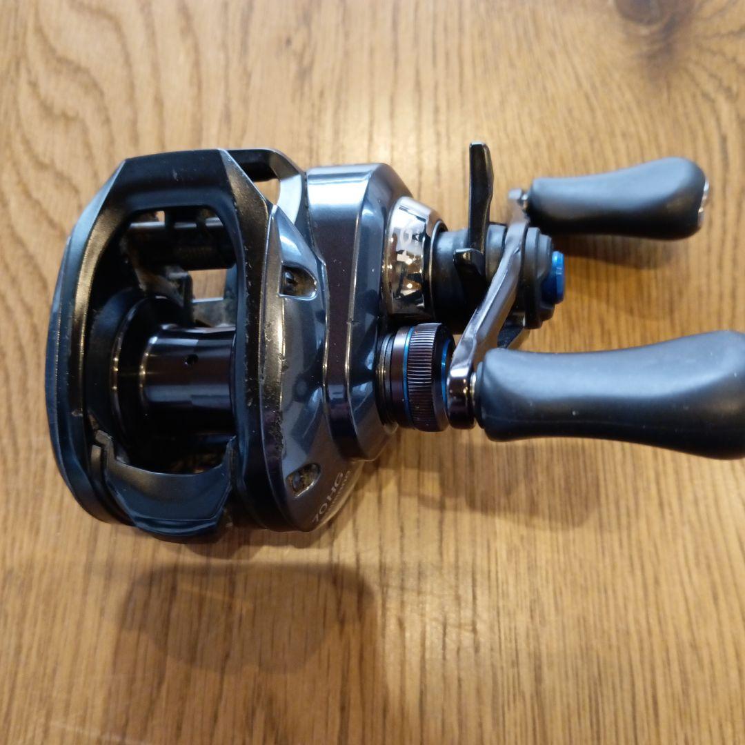 SHIMANO 23 SLX DC 70 HG ベイトリール