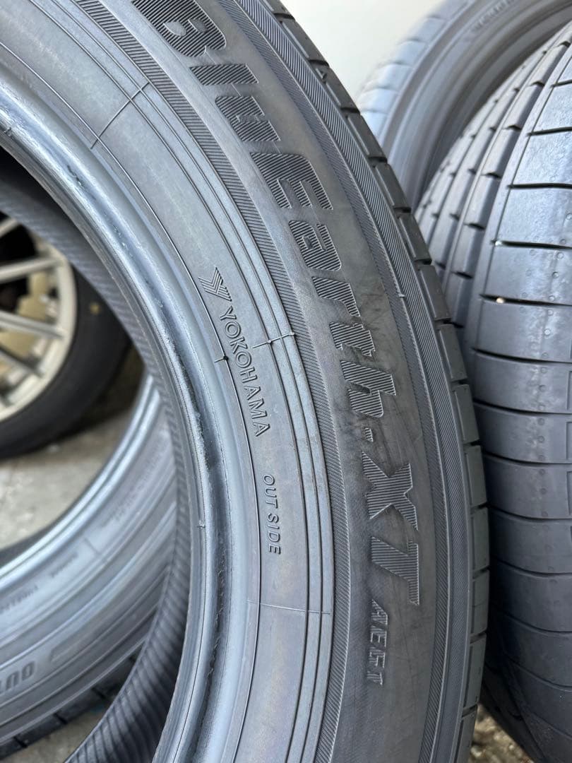 ヨコハマ 225/60R17 タイヤ 4本セット