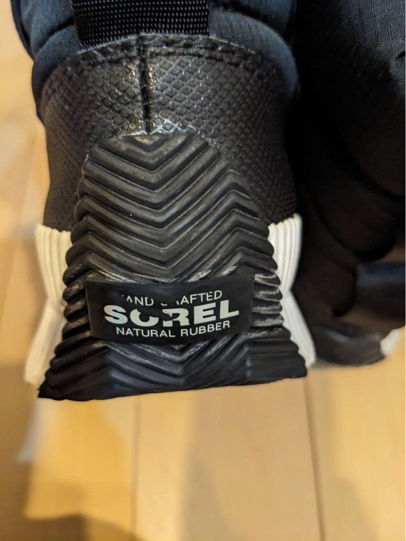 SOREL ブラック ダウンブーツ　24センチ