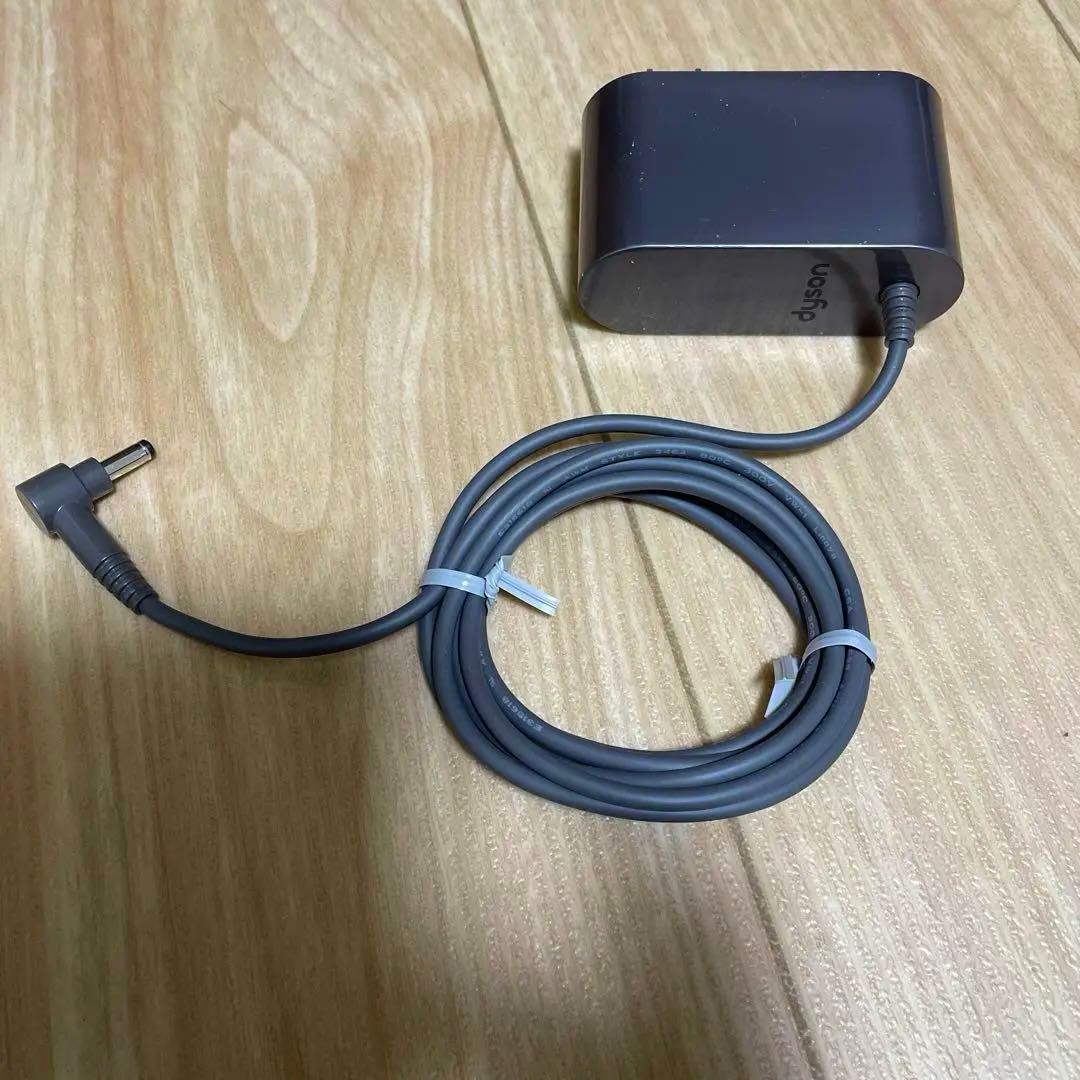 （新品未使用）ダイソン 純正ソフトローラーヘッド、充電コード付