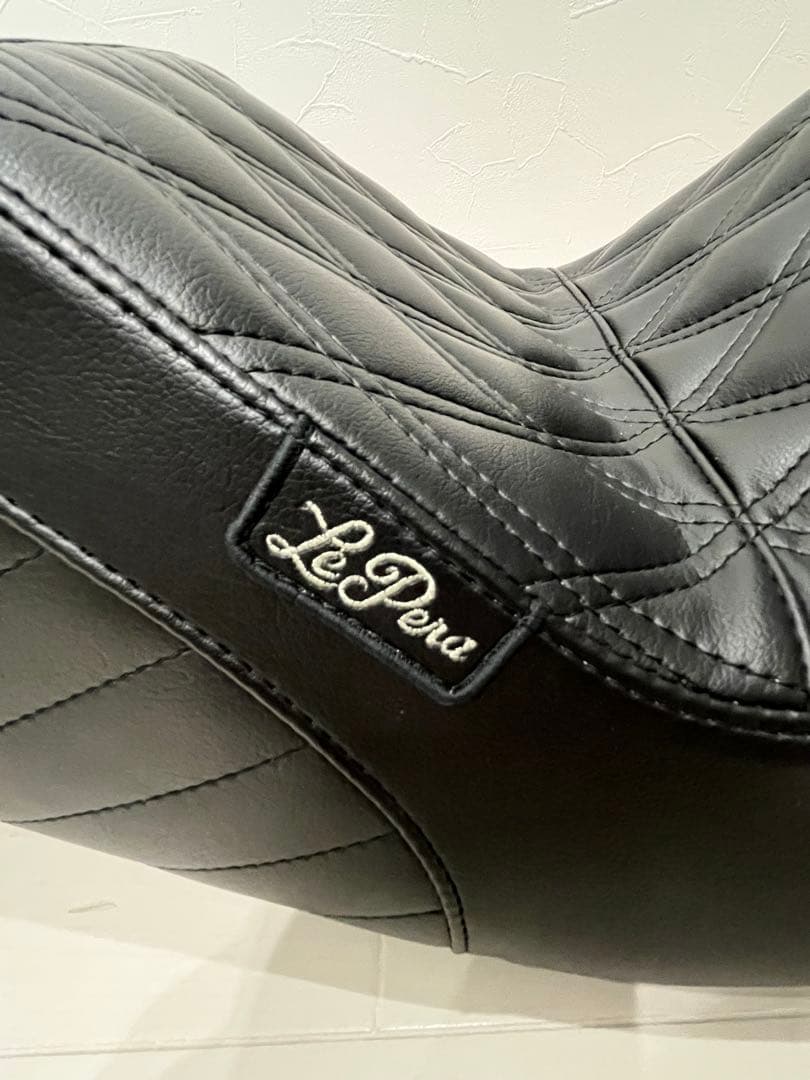 FXLRST ローライダーST LePera シート テールウィップ　値引き不可