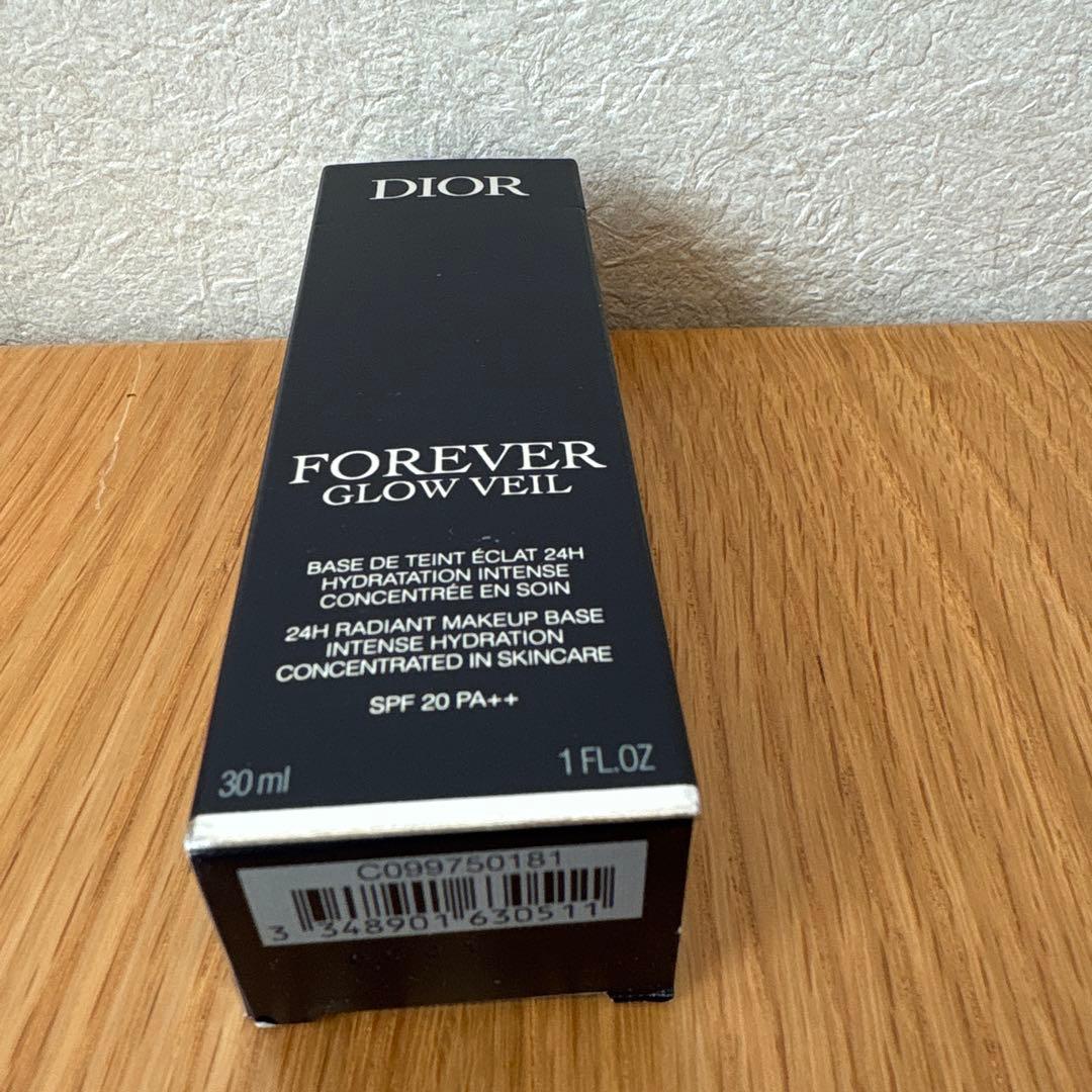 【国内正規品】新品未開封　DIOR FOREVER GLOW VEIL 30ml