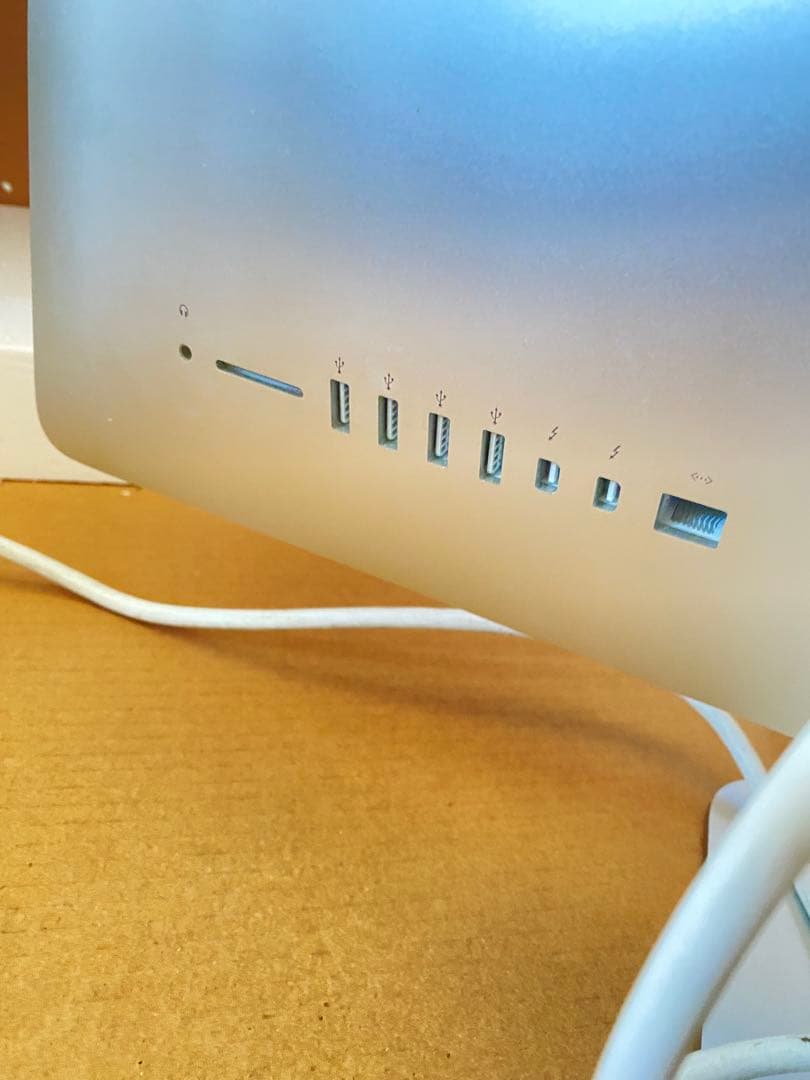 iMac 27インチ Late 2013 初期化済み 電源ケーブル付 元箱あり