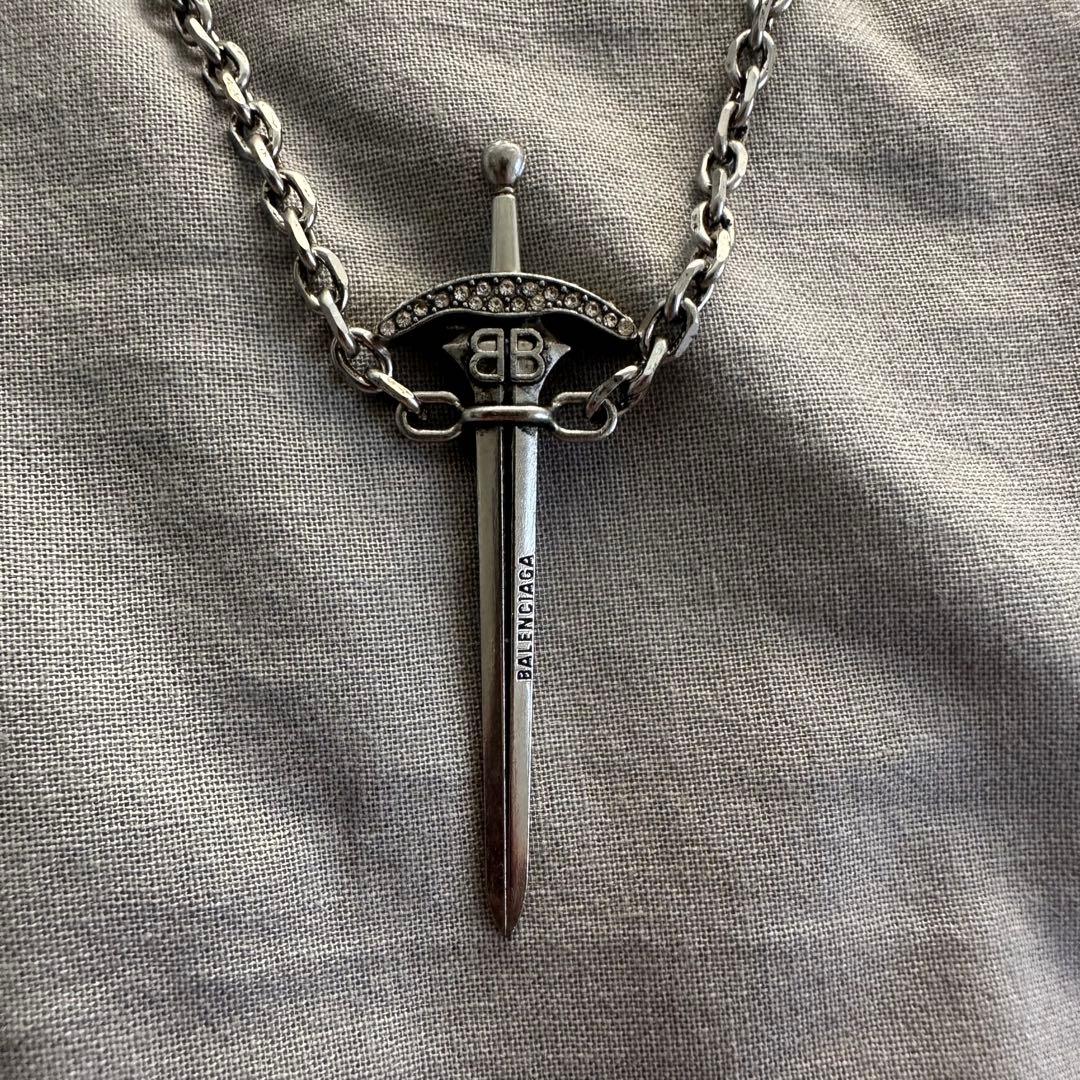 BALENCIAGA バレンシアガGOTH SWORD ネックレス
