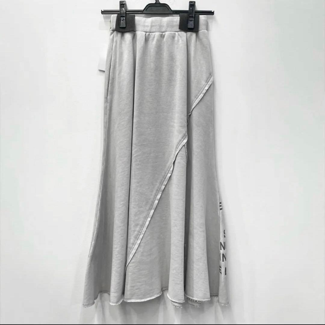 RISLEY ロゴフレアスウェットスカート【お値下げしました】