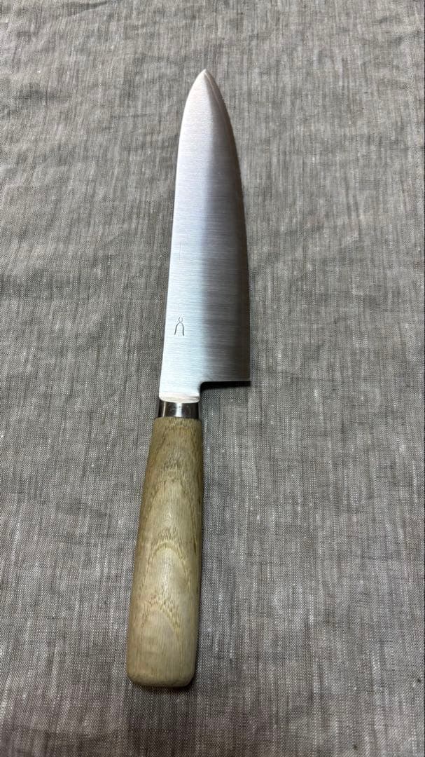 タダフサ 万能210mm牛刀