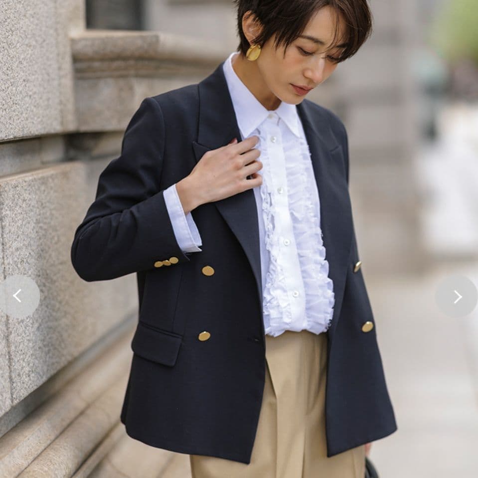 24ss MilaOwen 金ボタンダブルブレストコンパクトジャケット 紺ブレ