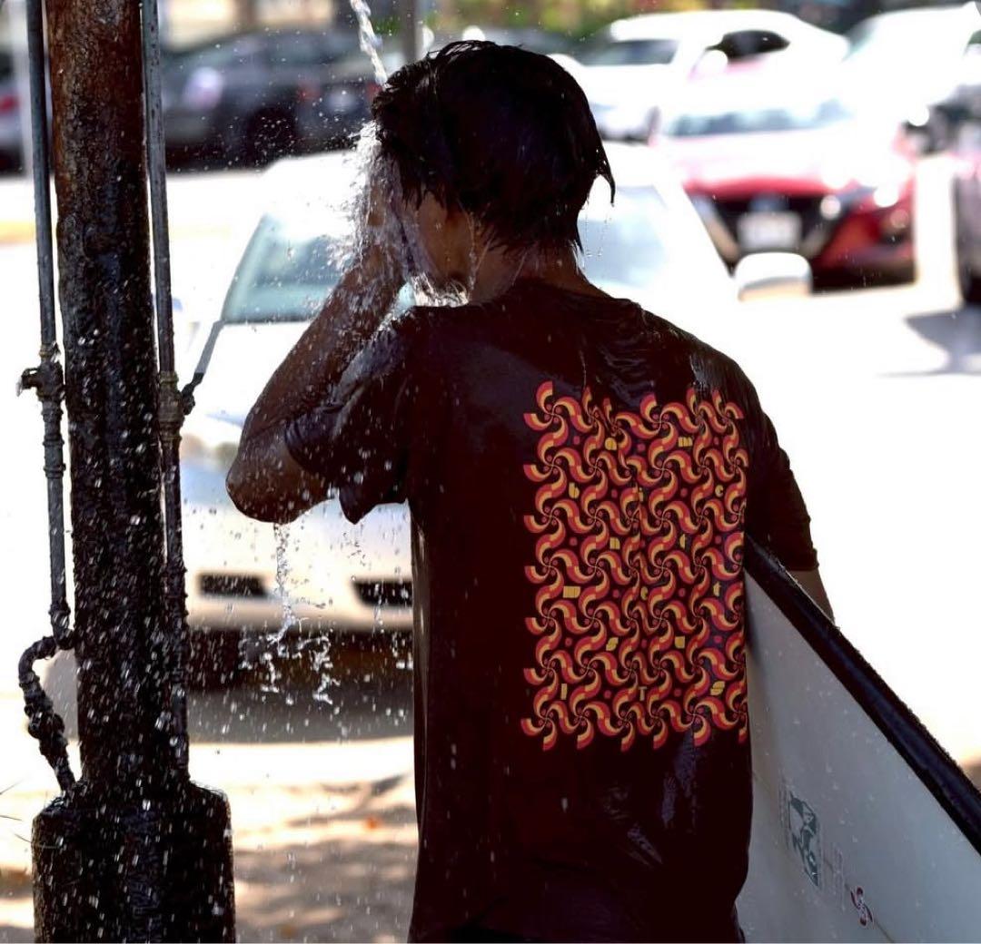 トップス ambient wetsuits Logo pattern T ovy