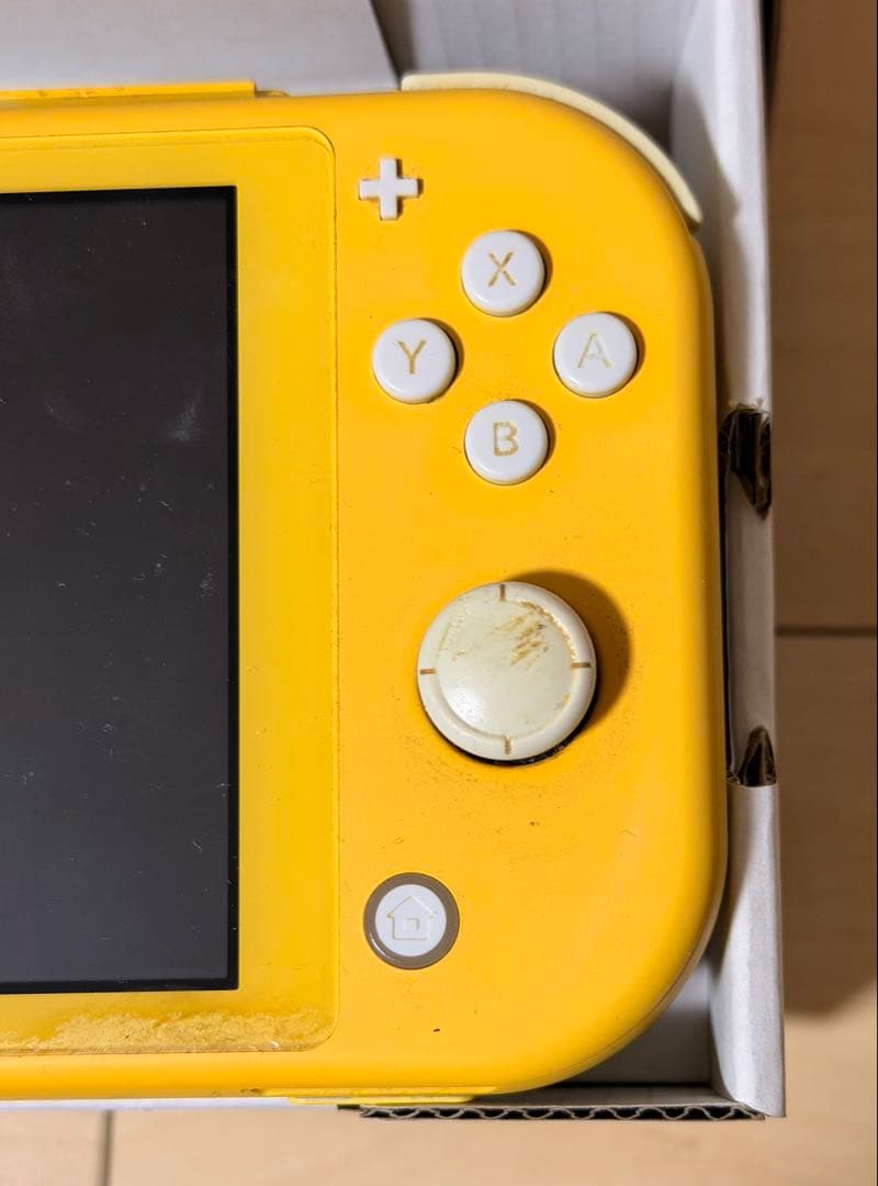 ジャンク　Nintendo Switch Lite イエロー 本体