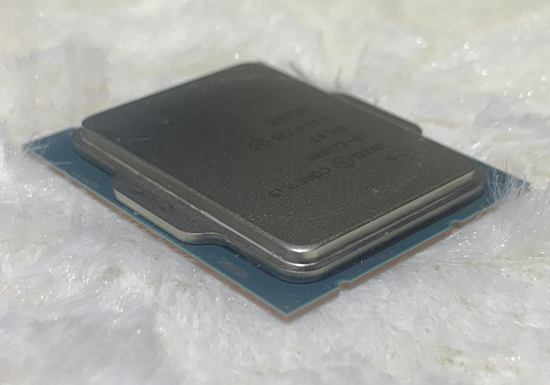 Intel Core i3-12100F 12世代 CPU