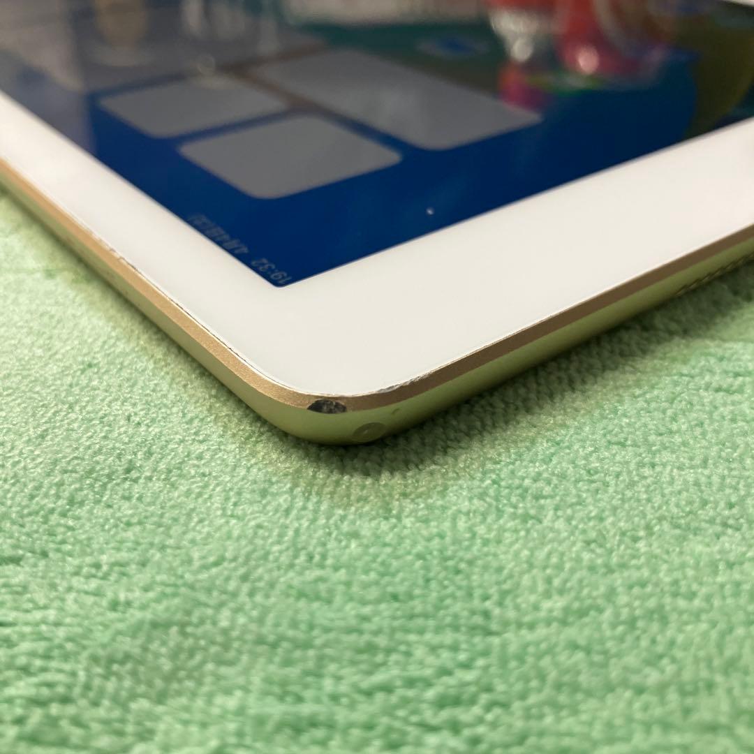 iPad (第5世代) ゴールド 128GB