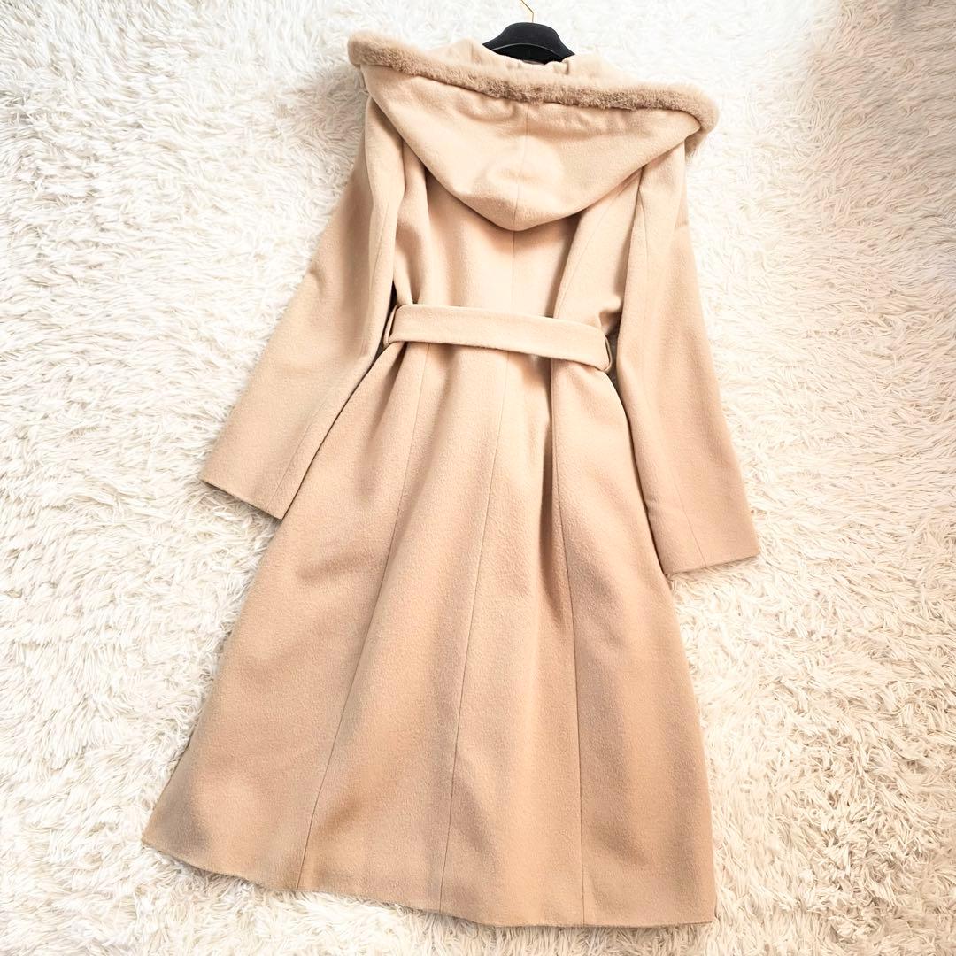いちごちゃん✨️極美品TOCCA ロングガウンコート フード