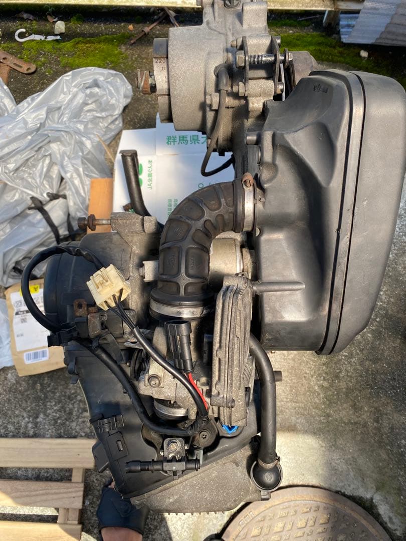 Vespa(ベスパ) LX125ie用エンジン一式(引取り希望)