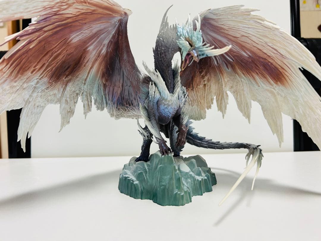 ✳︎12/16 23時まで出品✳︎モンスターハンター イヴェルカーナ　一番くじA賞
