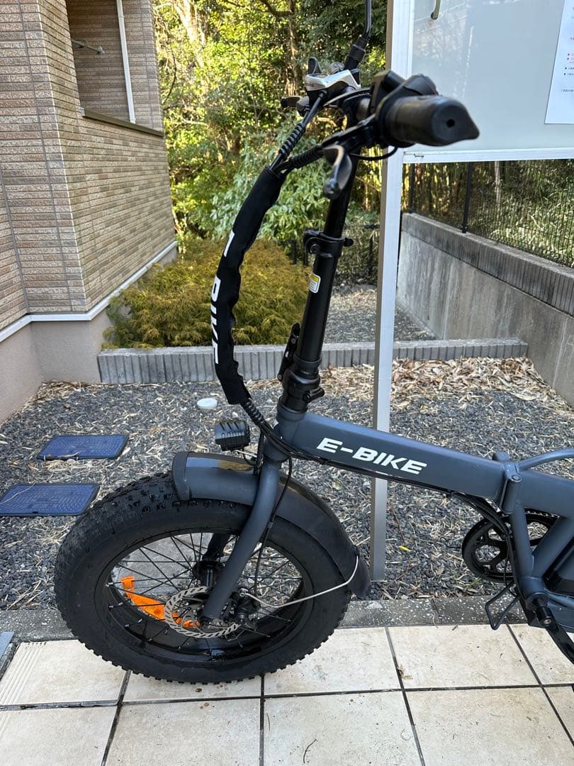 ん*様 ファットバイク　20インチ　折り畳み電動自転車 FATBIKE 7段変速