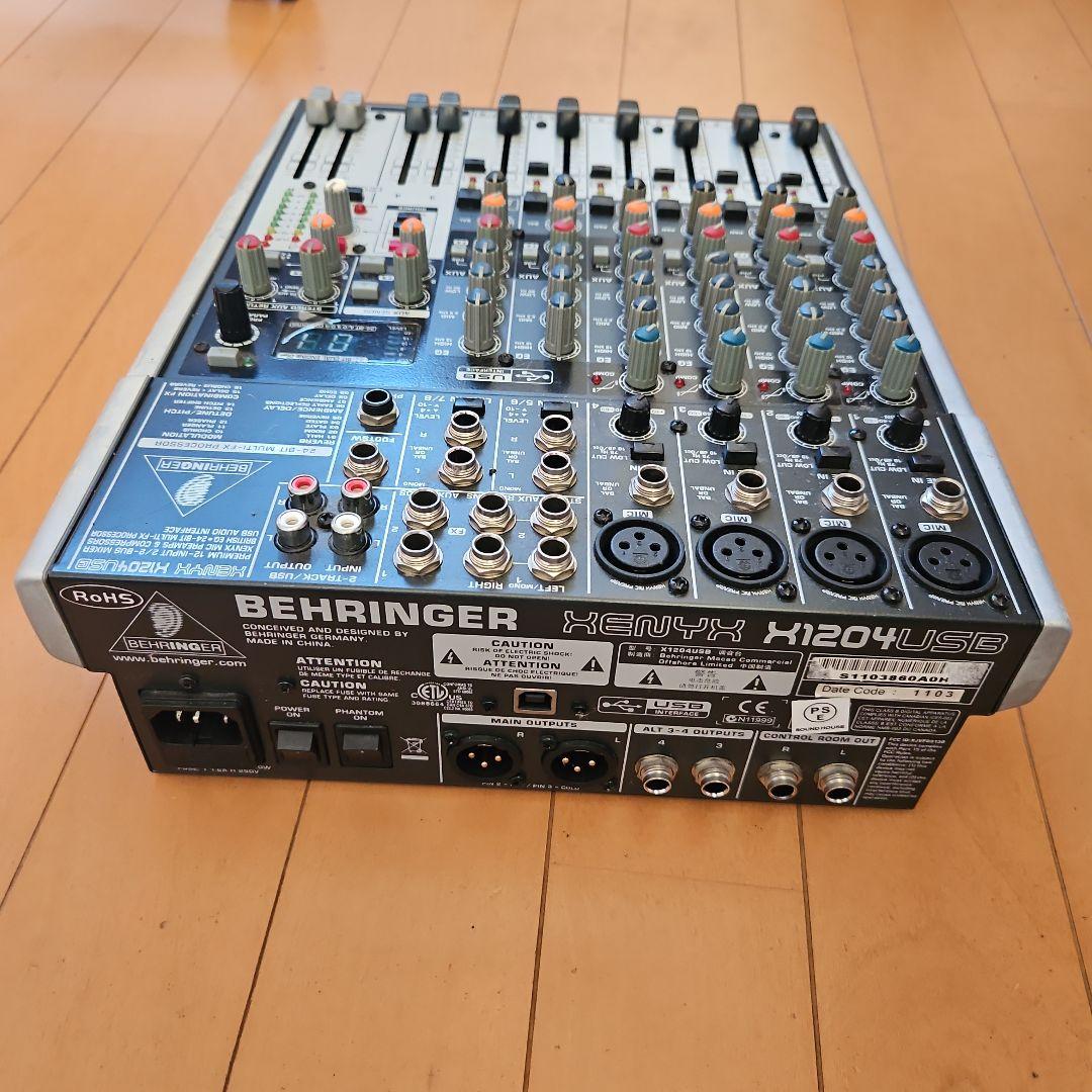 BEHRINGER XENYX X1204USB アナログミキサー　ジャンク
