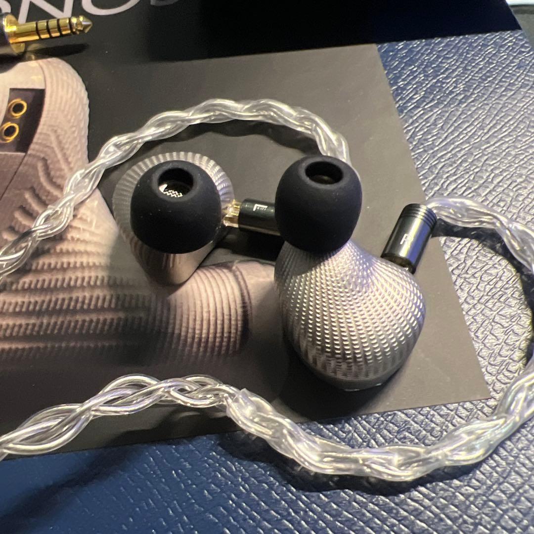 ロックグラス様商談中 Noble Audio Kronos