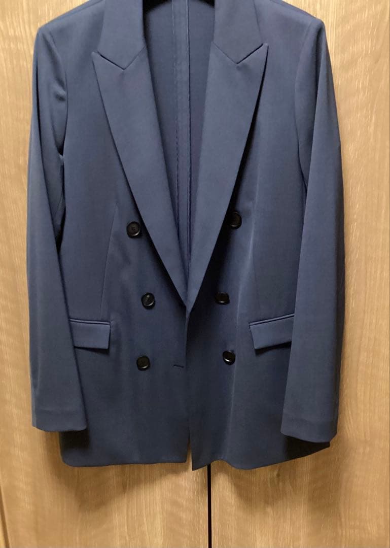 美品　ICB ウールストレッチツイル ダブル前ジャケット　ブルーグレー