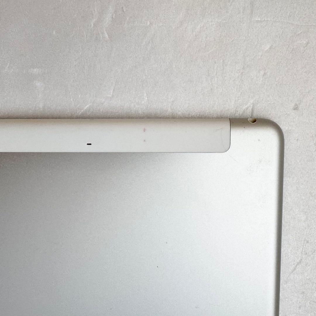 iPad Air 16GB シルバー ケース付き キーボード付き