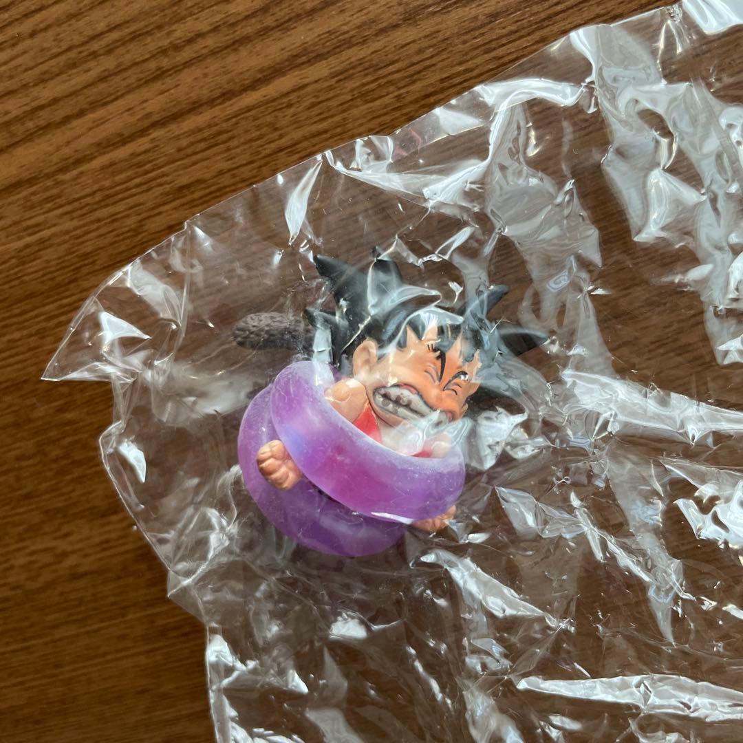 ドラゴンボールカプセル　グルグルガムで大ピンチ