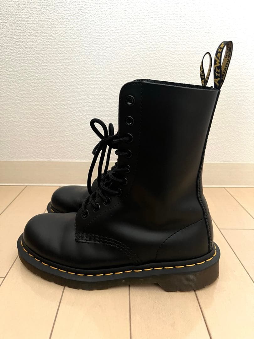 Dr.Martens ドクターマーチン 1490 10ホールブーツ