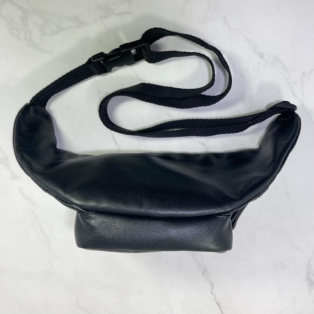 【極美品】JOURNAL STANDARD レザー ボディバッグ ブラック