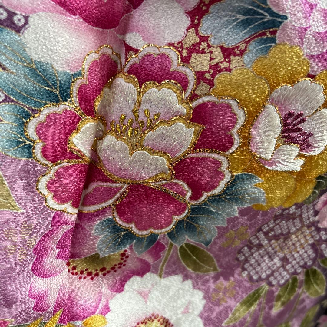 未使用に近い！正絹振袖フルセット　豪華刺繍　金彩　黒地 花柄　成人式に！！