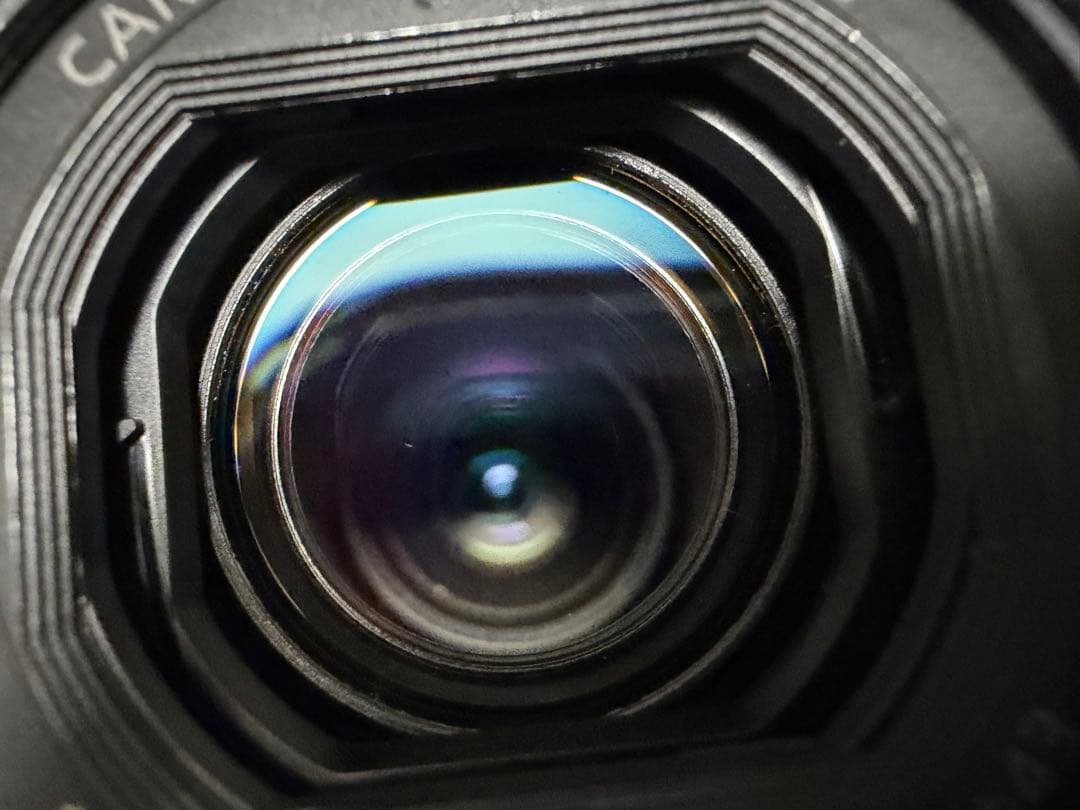 Canon IVIS HF M51 動作確認済 チリ混入僅か良好
