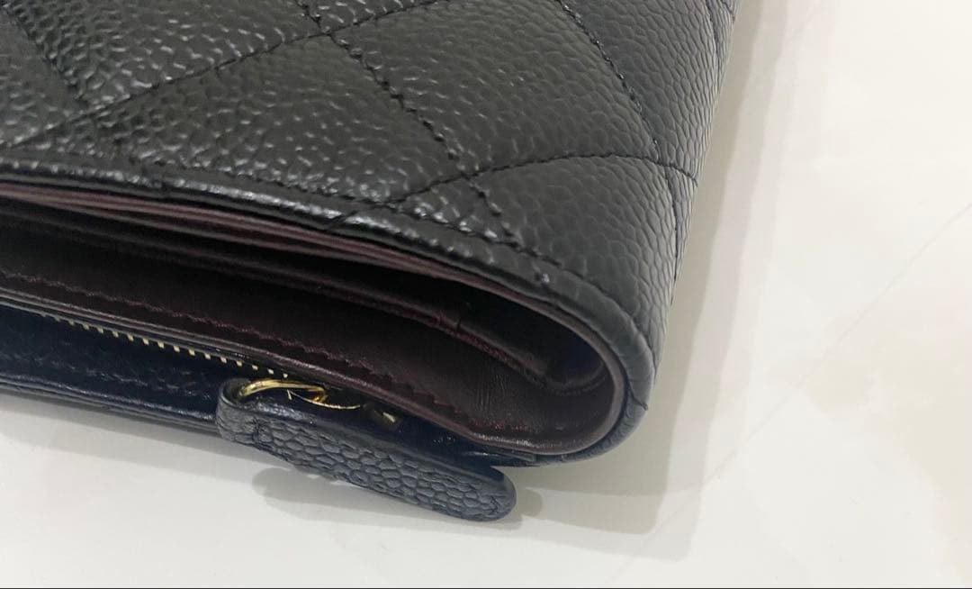 CHANEL マトラッセブラック 二つ折り財布