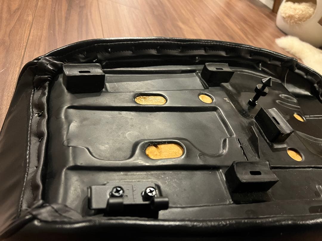 新品 川口シート z1/z2 ゲルザブ入り 旧車シート