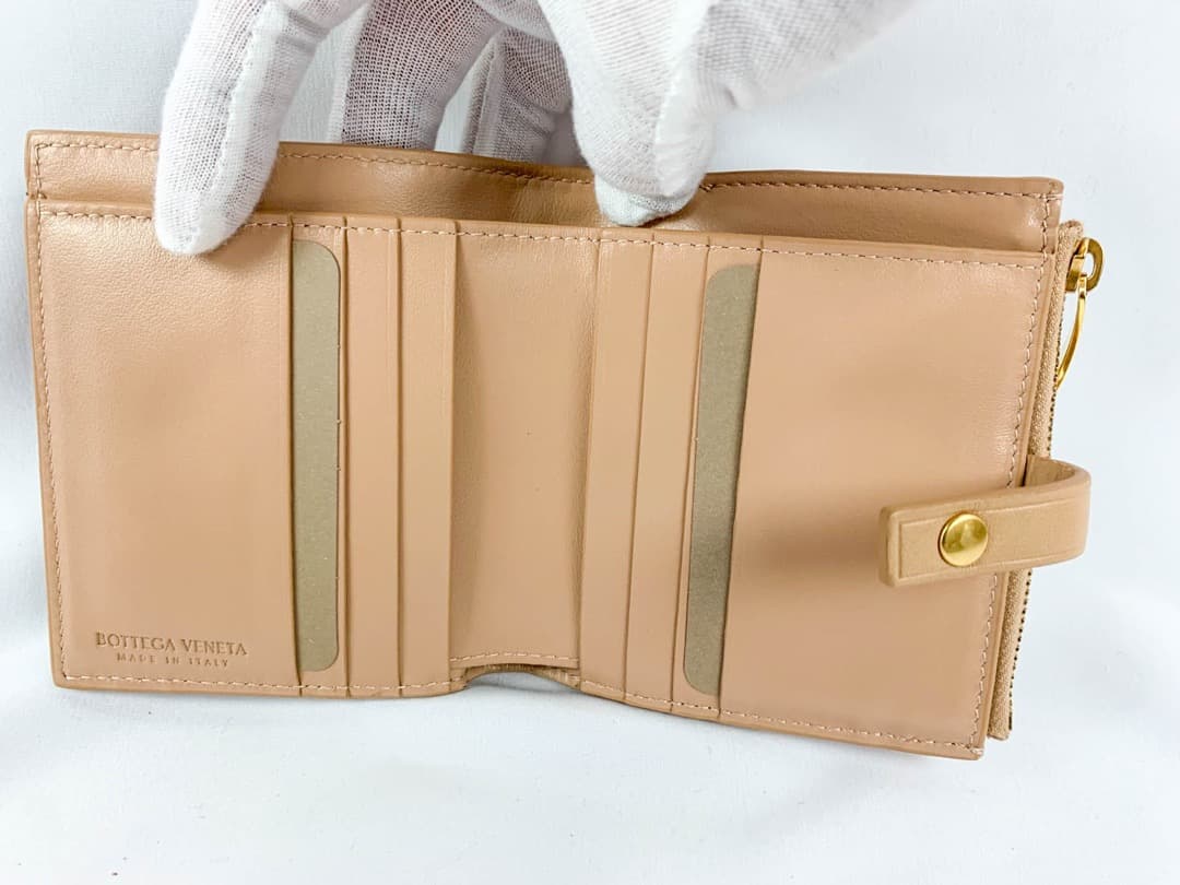 【新品】BOTTEGA VENETA　スモール 二つ折りファスナーウォレット