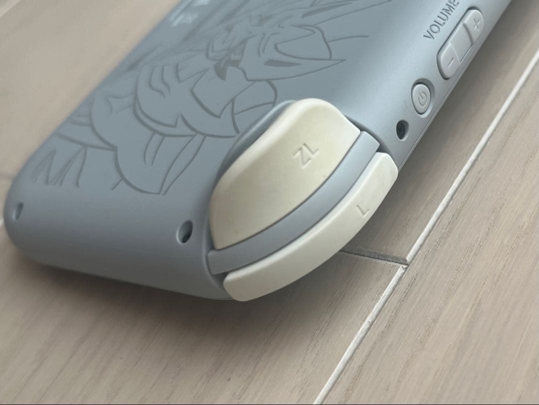 Nintendo Switch Lite ザシアン ザマゼンタ モデル