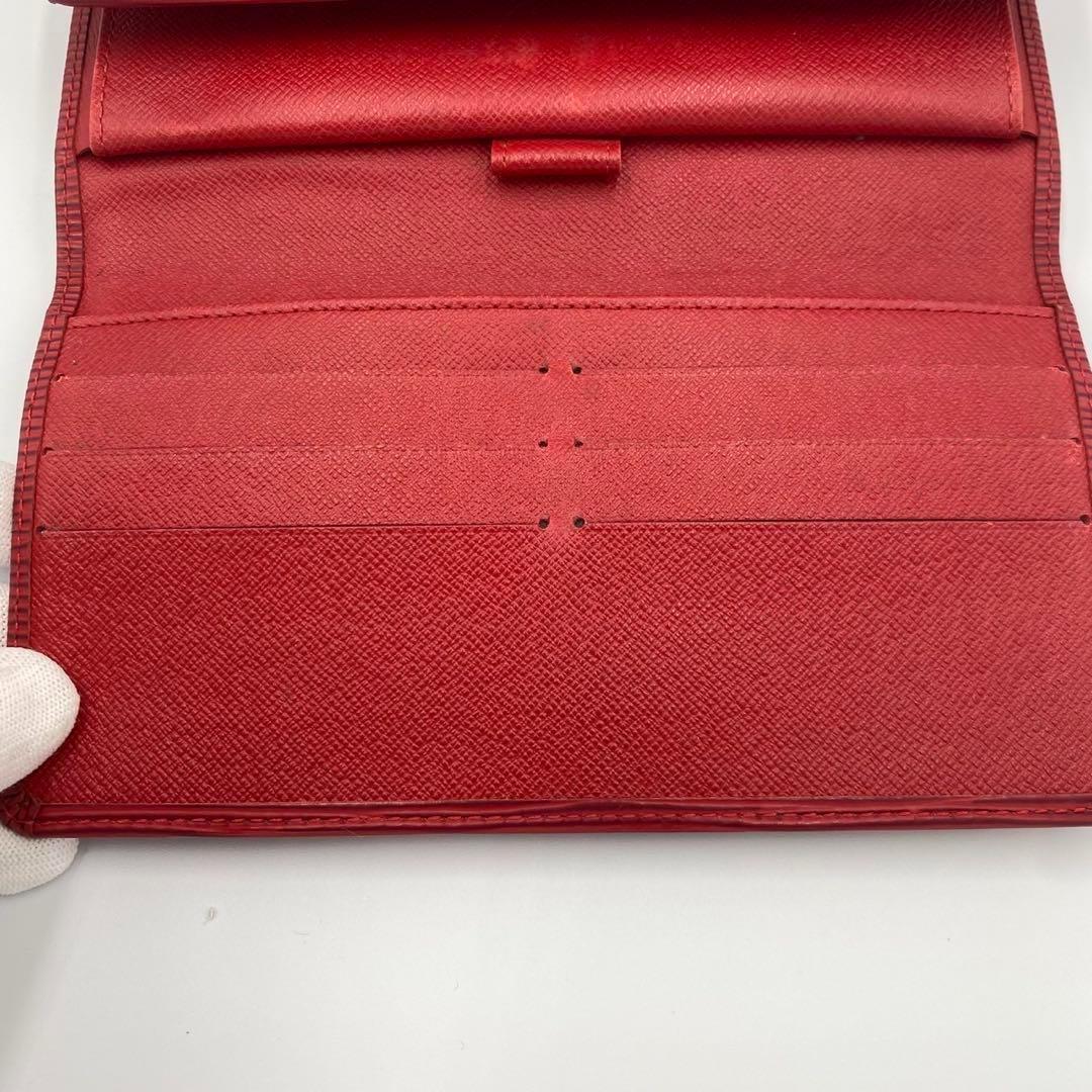 ！美品！　ルイ・ヴィトン エピ ポルトフォイユインターナショナル 70oo