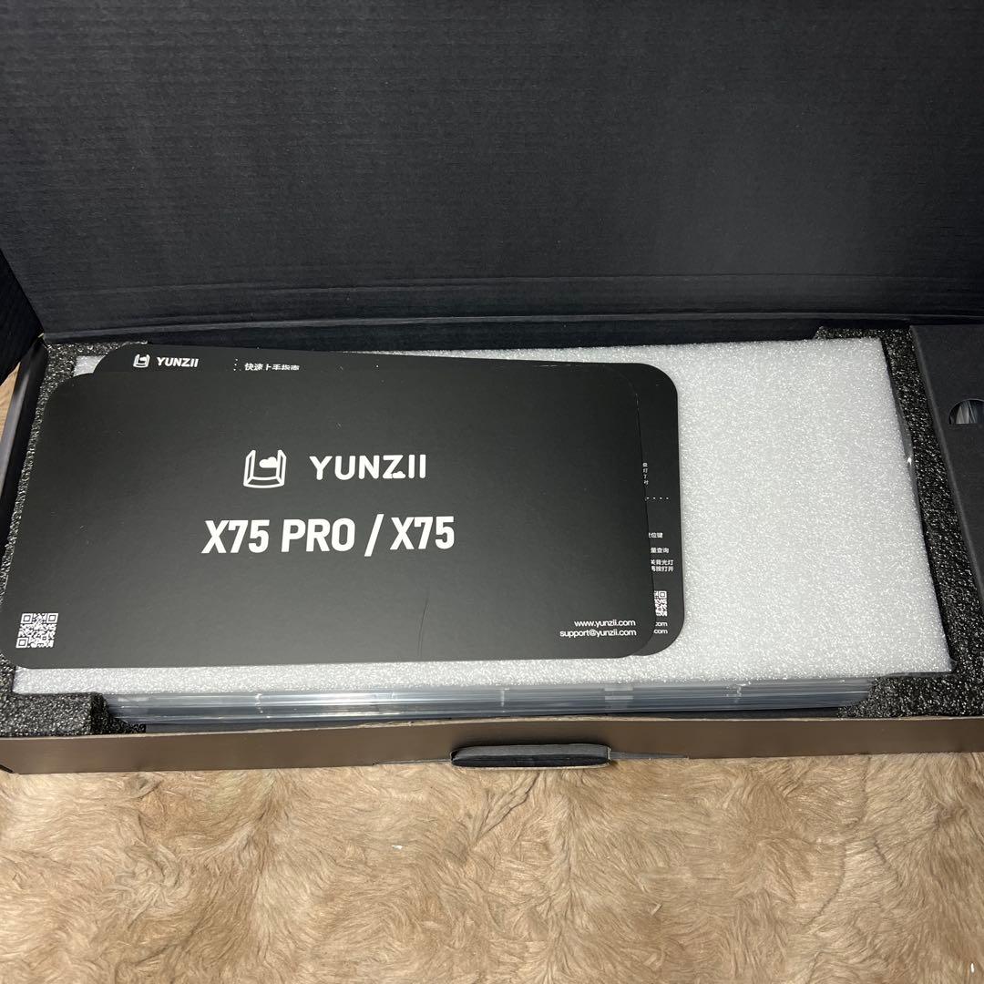 YUNZII X75 ホットスワップメカニカルキーボード