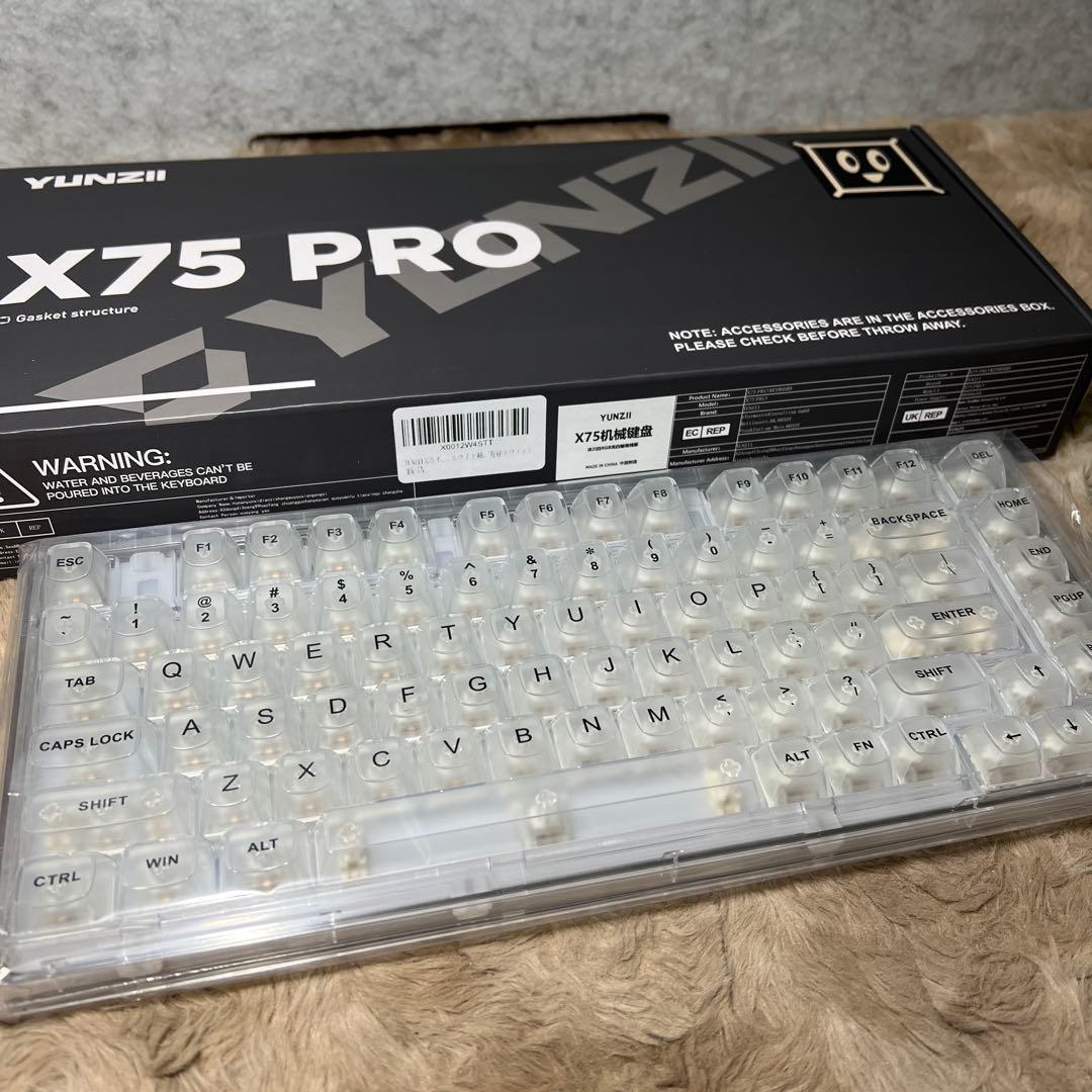 YUNZII X75 ホットスワップメカニカルキーボード