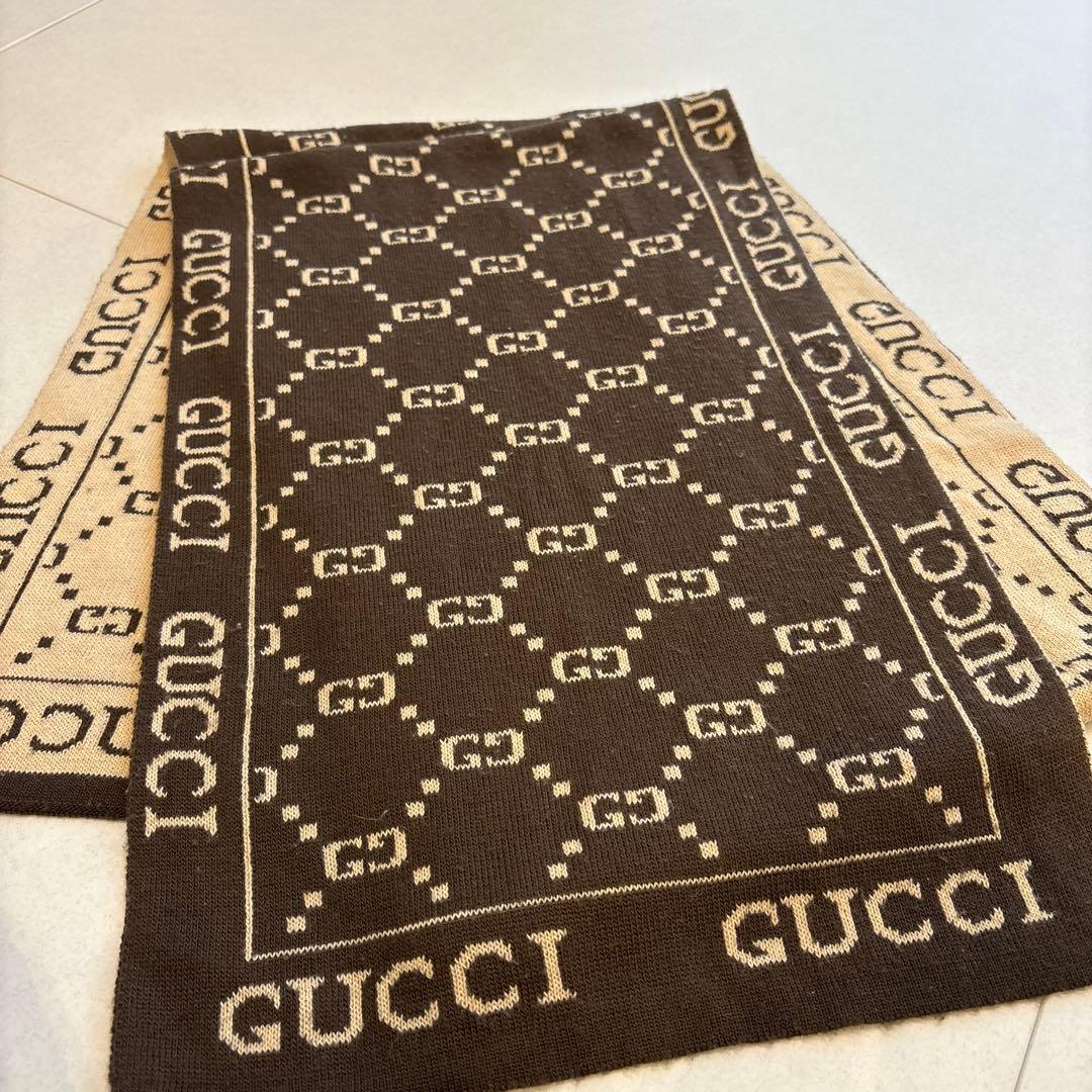 GUCCI リバーシブルニットマフラー