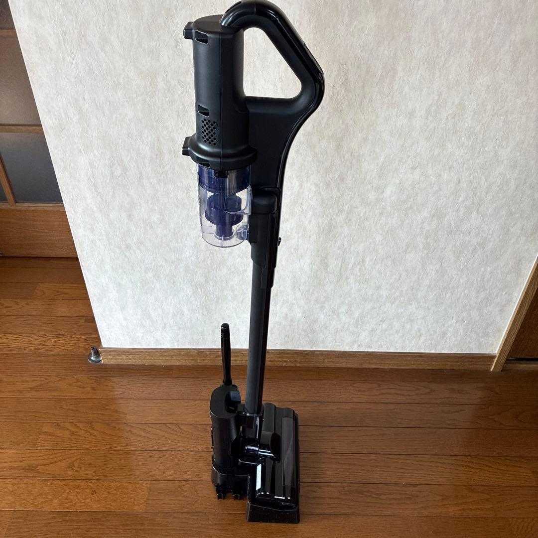 (美品)アイリスオーヤマ　充電式スティッククリーナー SCD-R3P-B