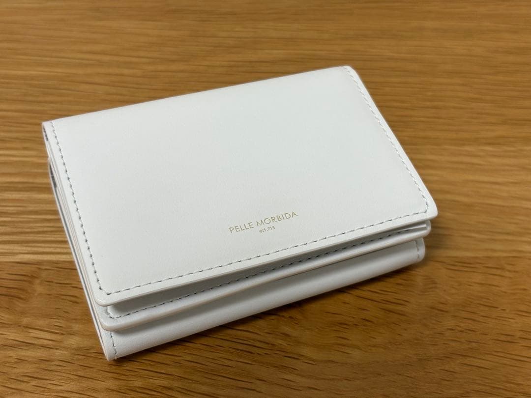 再値下げ【新品未使用】ペッレモルビダ三つ折り財布　PMO-KBA619 ホワイト
