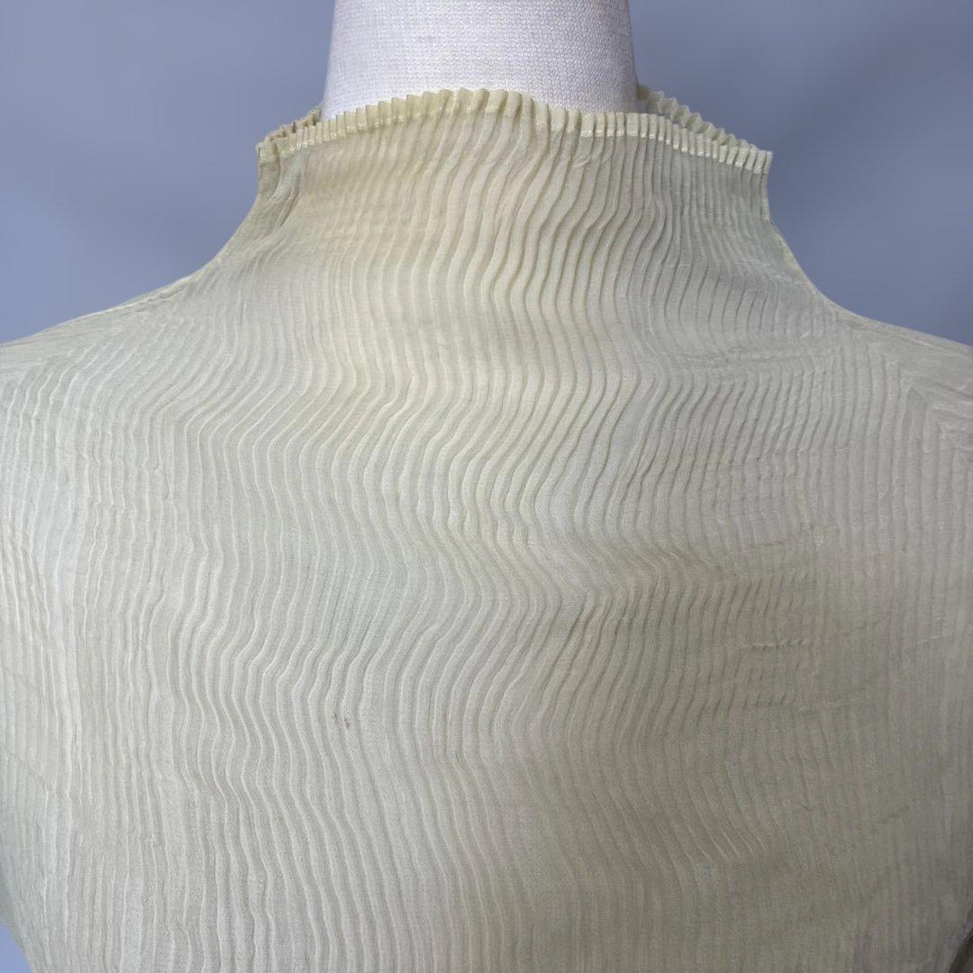 FETE ISSEY MIYAKE プリーツブラウス　サイズ2 薄地